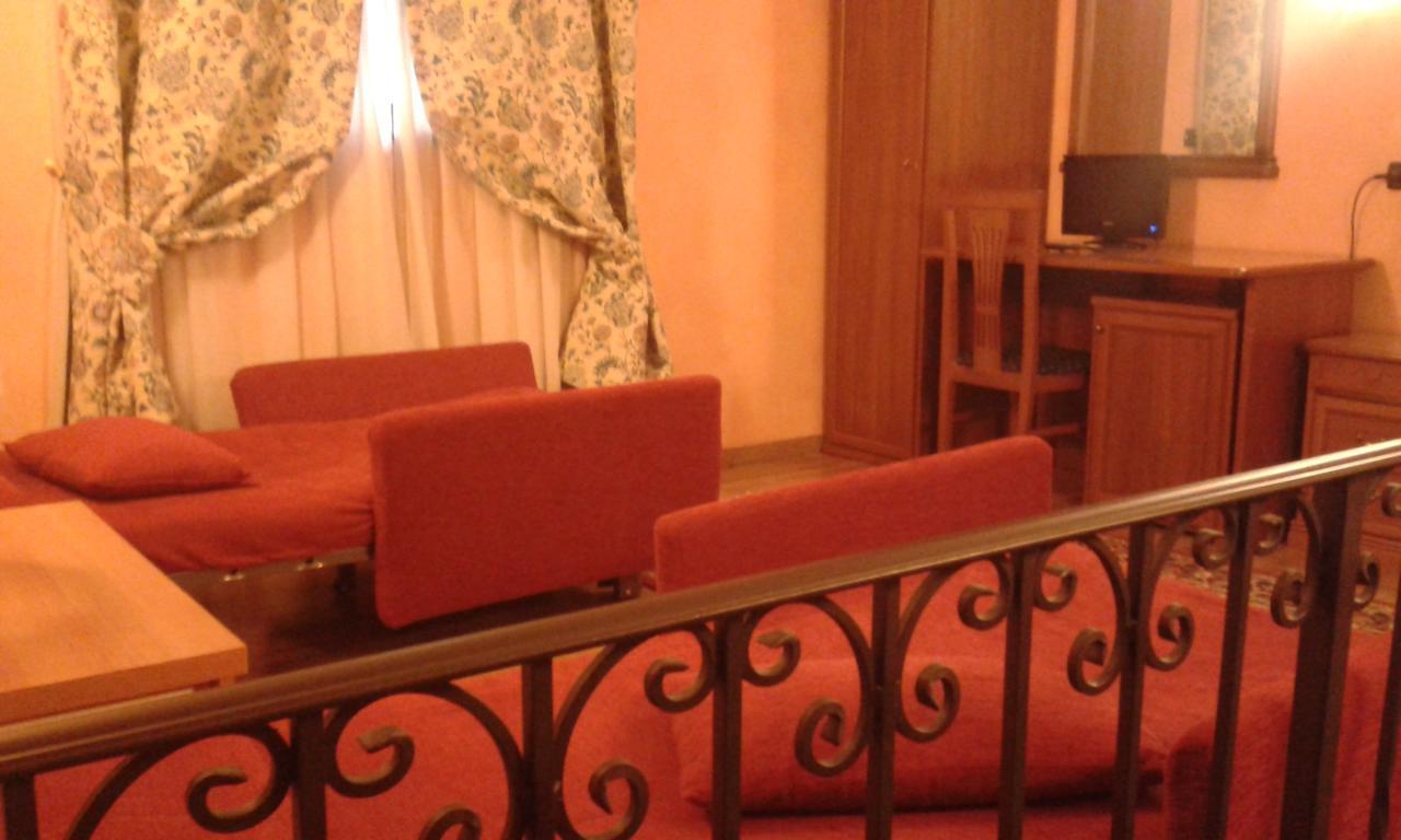 Hotel Cristallo チェッレート・ラーギ エクステリア 写真